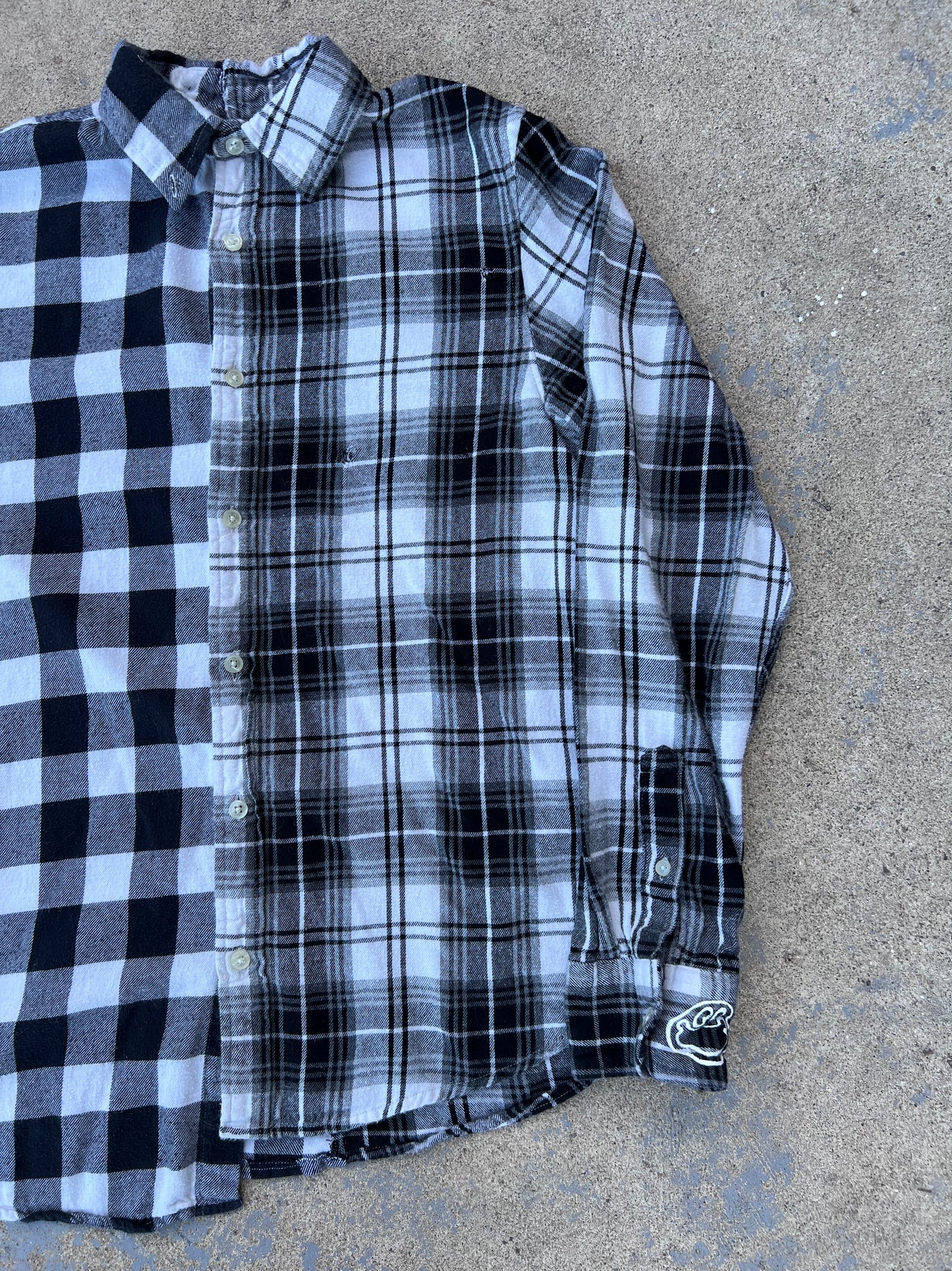 Black Checkered Two Tone Half & Half Flannel