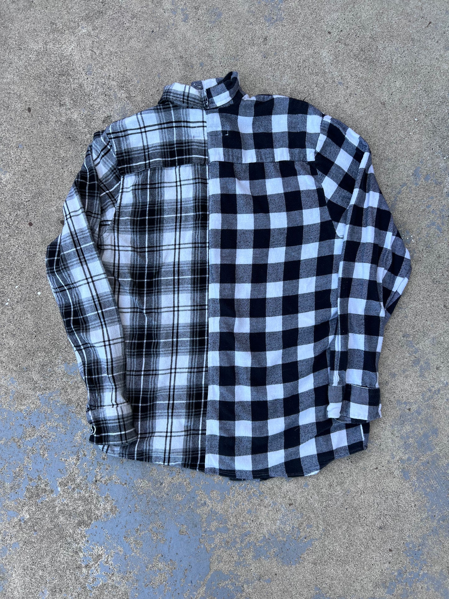 Black Checkered Two Tone Half & Half Flannel