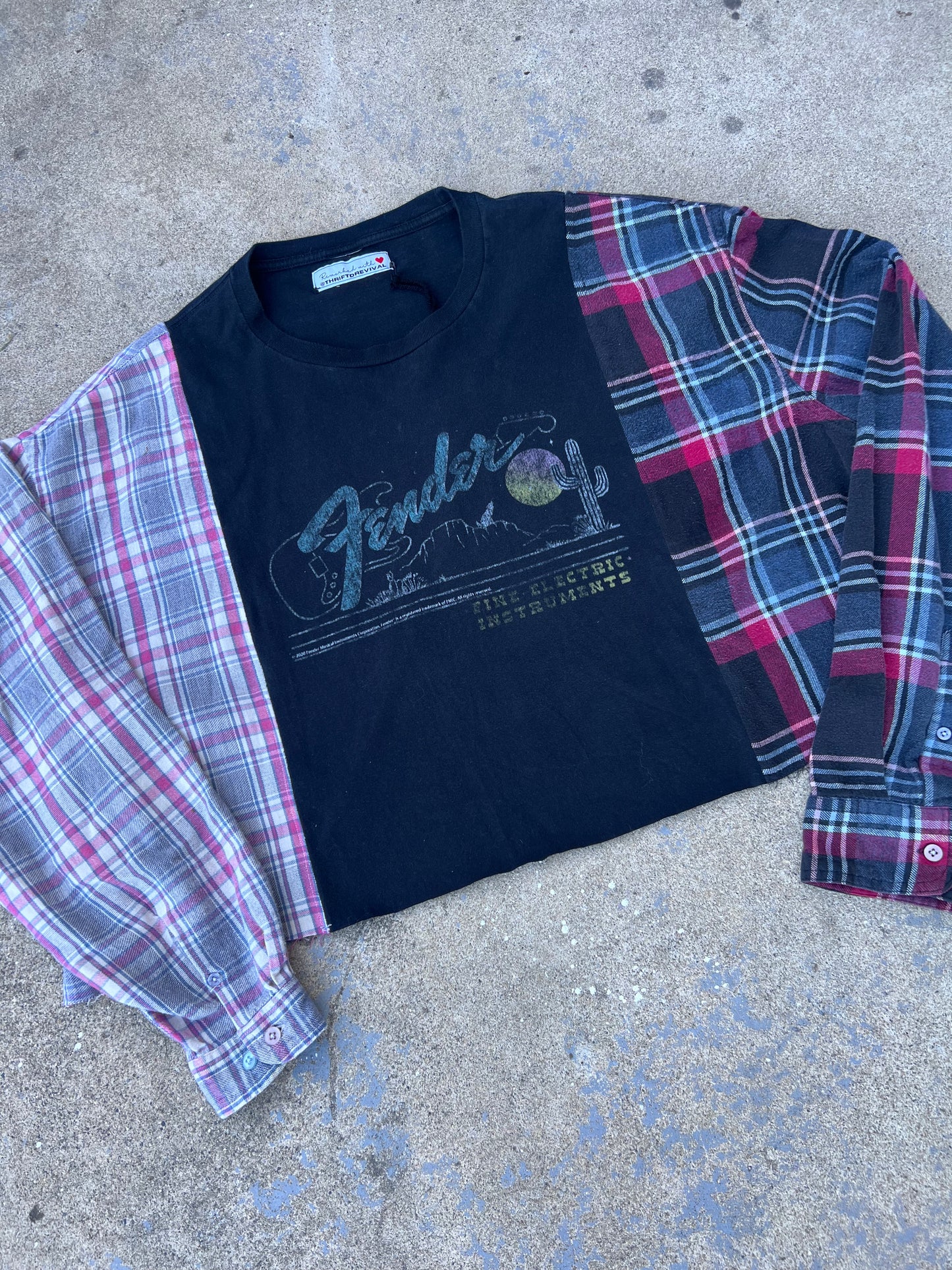 Fender Two Tone Cropped Flannel Pullover Top