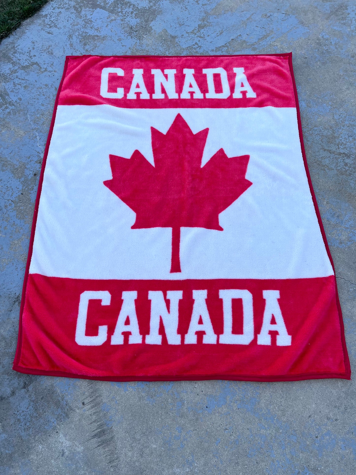 Vintage Canada Fuzzy Blanket