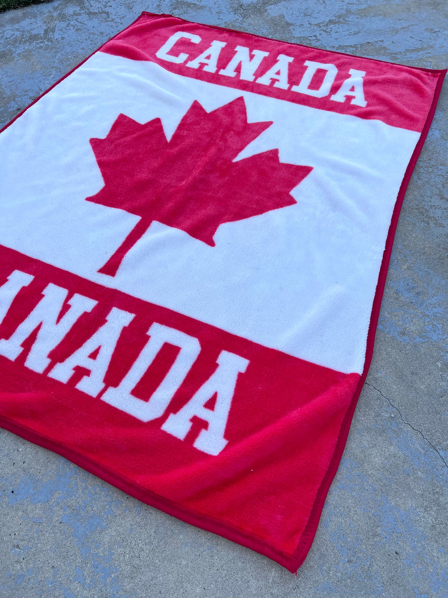 Vintage Canada Fuzzy Blanket