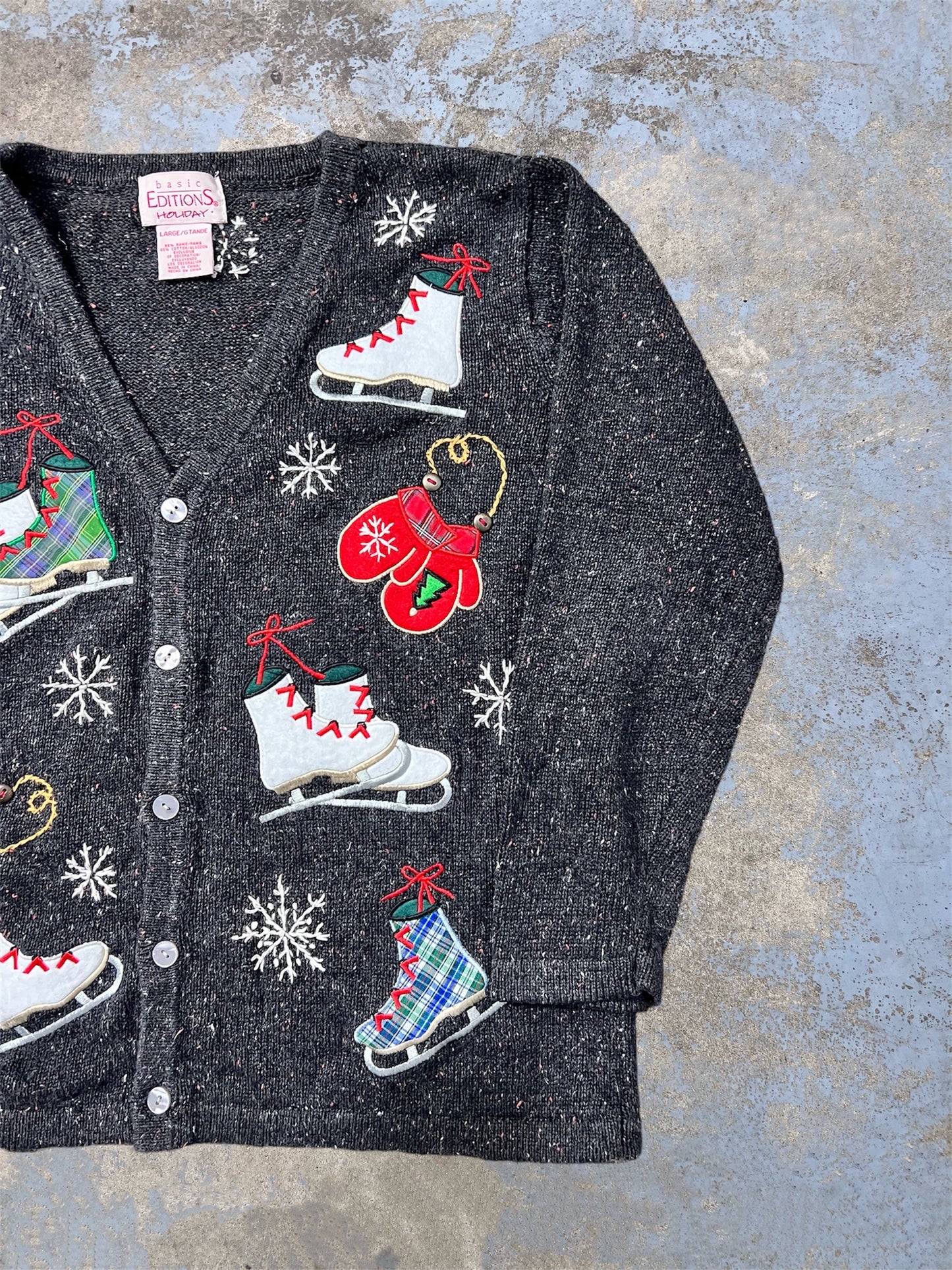 Vintage Embroidered Ice Skate & Mitten Holiday Themed Knit Cardigan