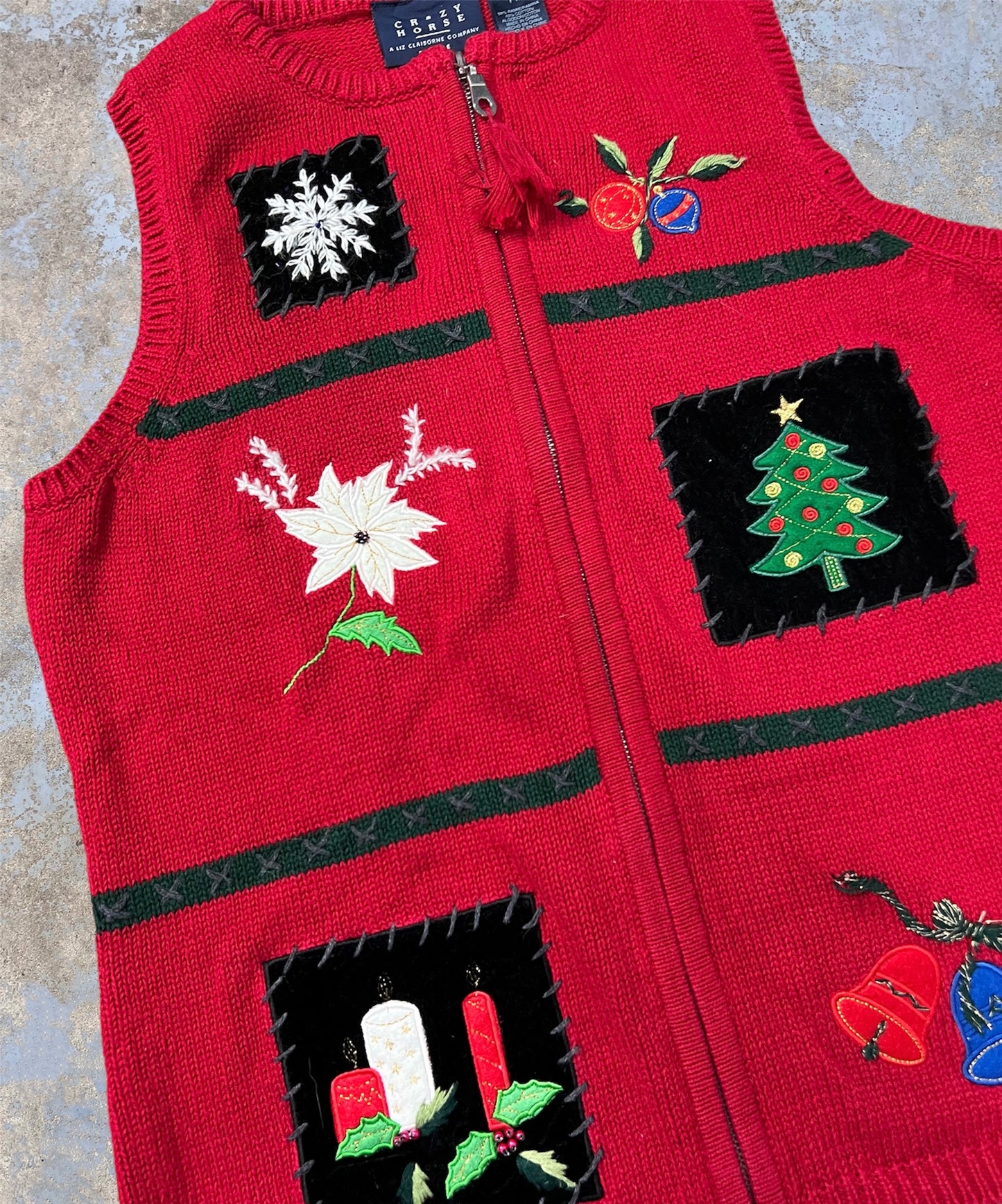 Vintage Embroidered Holiday Patchwork Themed Zip Up Knit Vest