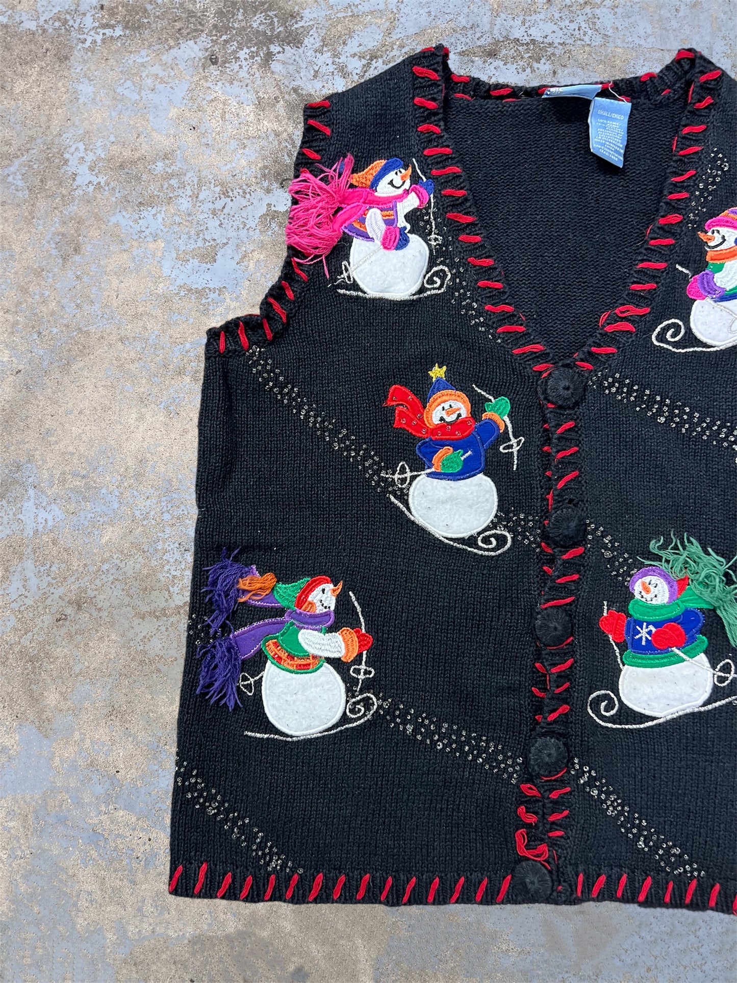 Vintage Holiday Embroidered Skiing Snowmen Knit Button Up Vest