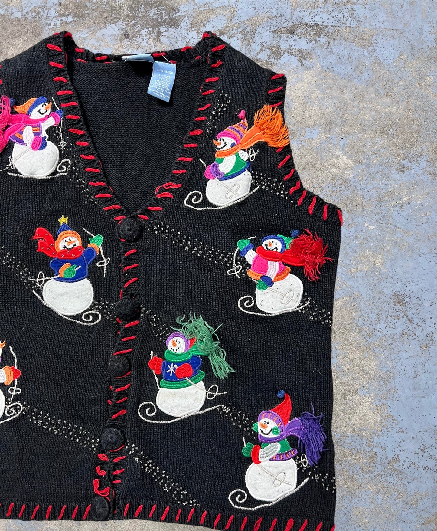 Vintage Holiday Embroidered Skiing Snowmen Knit Button Up Vest