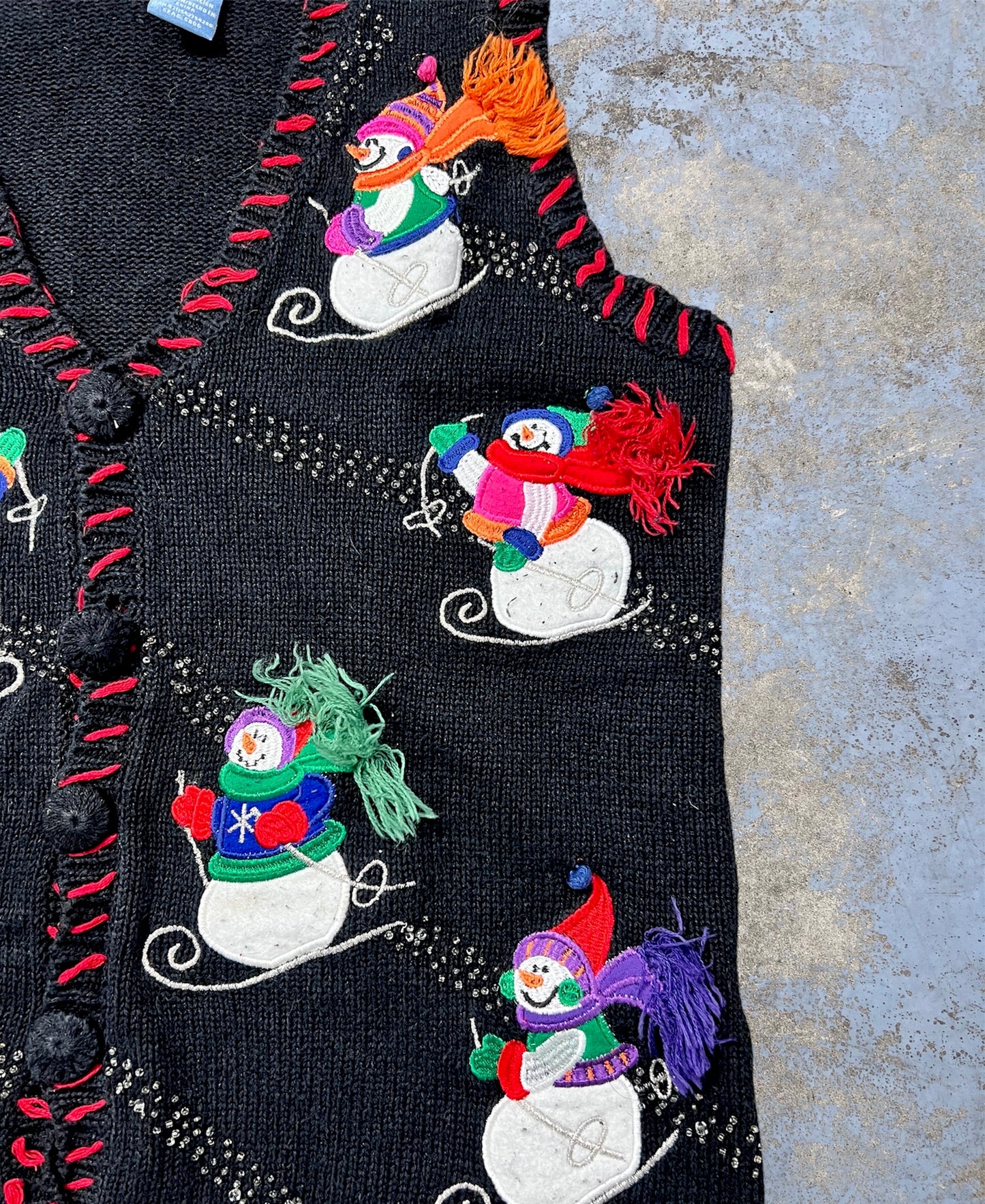 Vintage Holiday Embroidered Skiing Snowmen Knit Button Up Vest