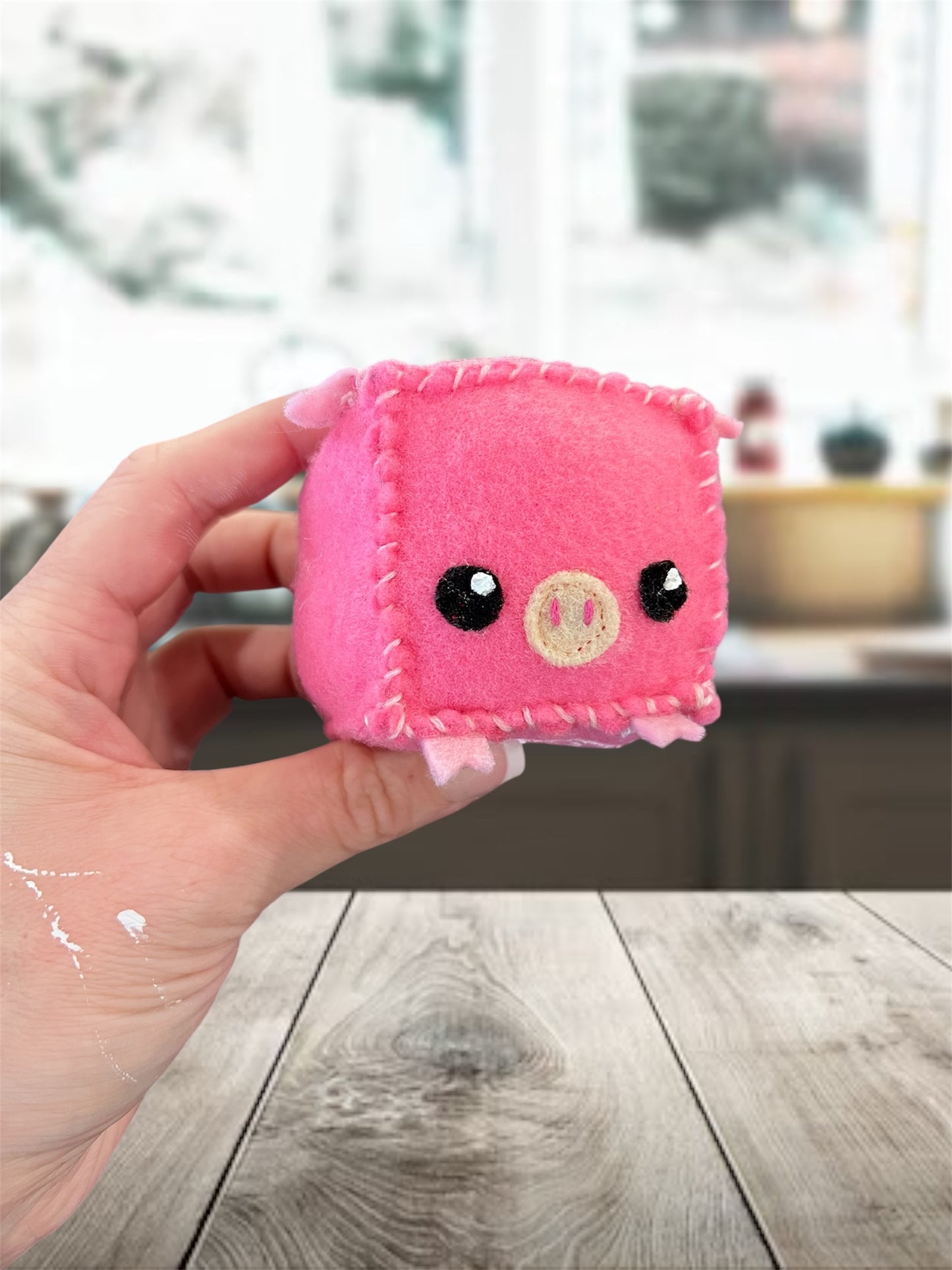 Pink Piggy Felt Pin Cushion