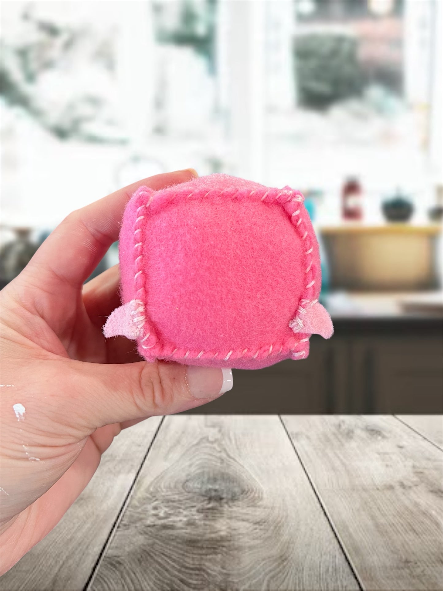 Pink Piggy Felt Pin Cushion